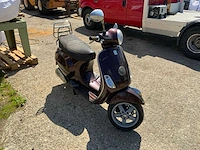 2009 piaggio bromscooter scooter - afbeelding 4 van  9