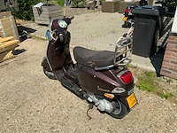 2009 piaggio bromscooter scooter - afbeelding 6 van  9