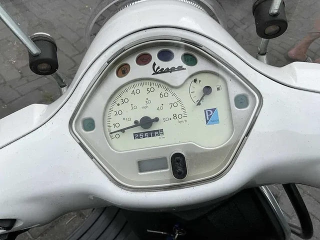 2009 piaggio lx50 snorscooter - afbeelding 7 van  8