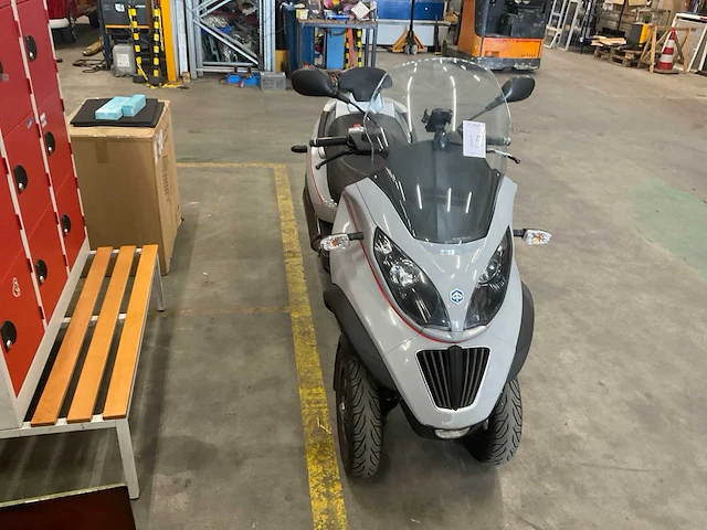 2009 piaggio scooter mp3 motorfiets - afbeelding 11 van  18