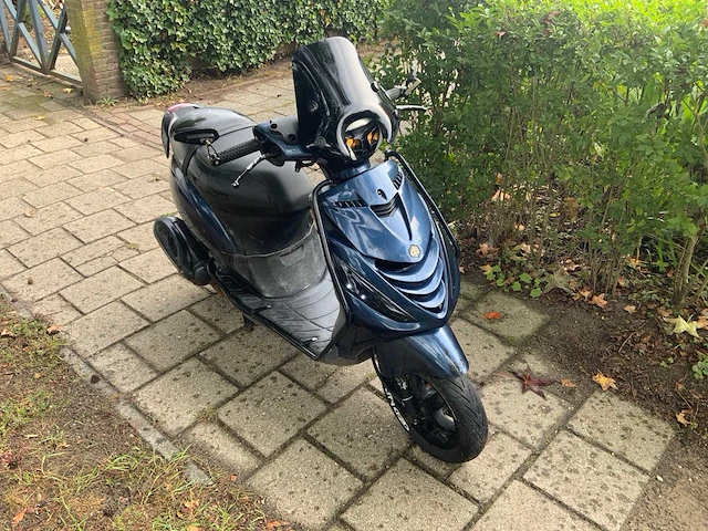 2009 piaggio zip 2000 bromscooter - afbeelding 1 van  15