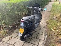 2009 piaggio zip 2000 bromscooter - afbeelding 10 van  15