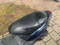 2009 piaggio zip 2000 bromscooter - afbeelding 12 van  15