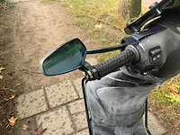 2009 piaggio zip 2000 bromscooter - afbeelding 15 van  15
