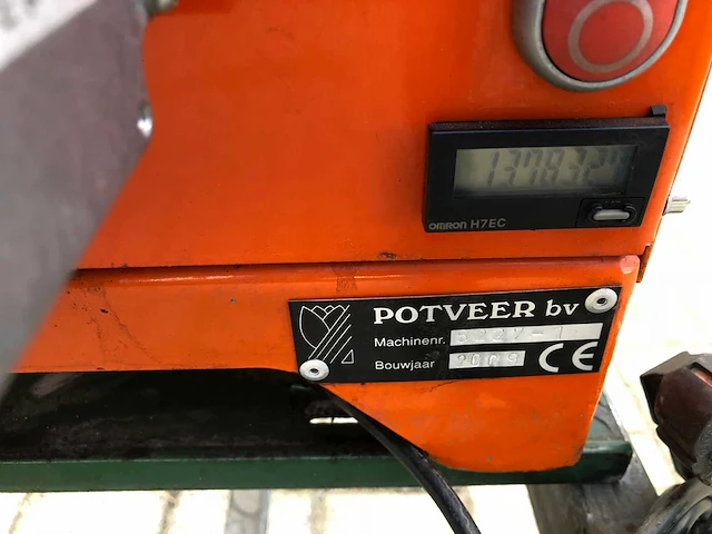 2009 potveer bindmachine met chrysal zakjes toevoer - afbeelding 16 van  16