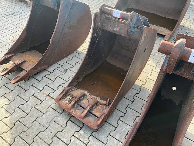 2009 radlinger t6 dieplepelbak - afbeelding 1 van  9