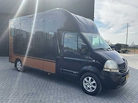 2009 renault / theault master paardenvrachtwagen met opbouw