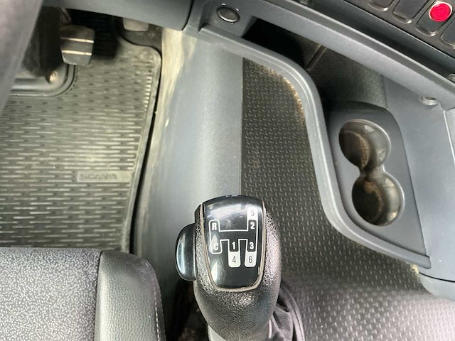 2009 scania g420 kieper vrachtwagen met kraan - afbeelding 26 van  41