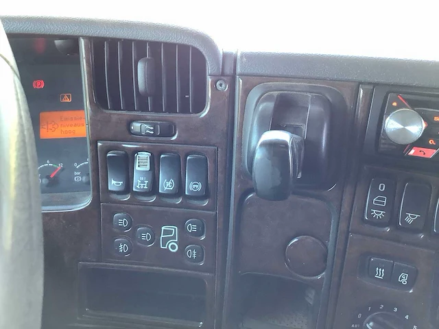 2009 scania r500 v8 vrachtwagen - afbeelding 18 van  31