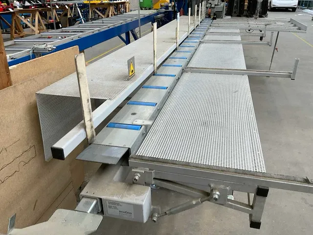 2009 schüco 280 010 afdicht rubberprofiel inrolautomaat - afbeelding 12 van  14