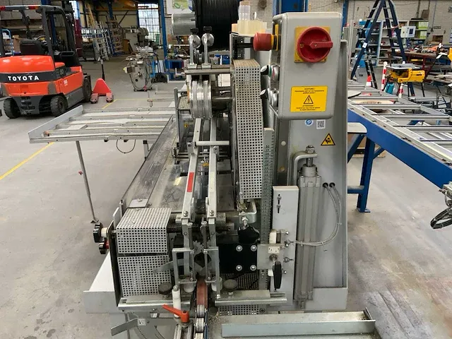 2009 schüco 280 010 afdicht rubberprofiel inrolautomaat - afbeelding 7 van  14