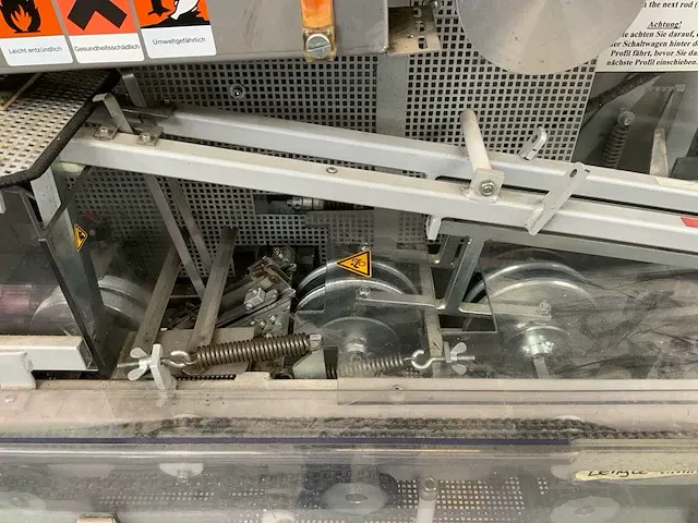 2009 schüco 280 010 afdicht rubberprofiel inrolautomaat - afbeelding 8 van  14