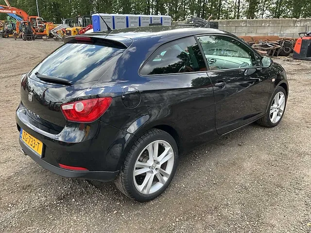 2009 seat ibiza sc 1.6i personenauto - afbeelding 33 van  37