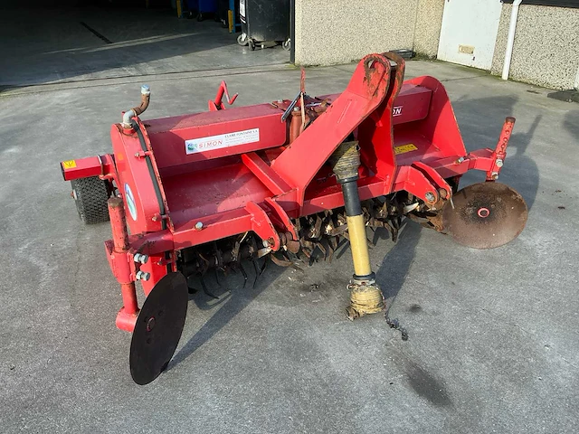2009 simon f165 beddenfrees - afbeelding 5 van  12