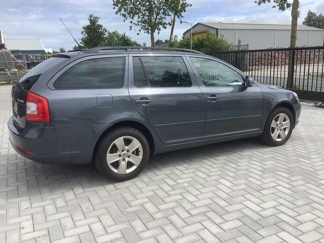 2009 skoda octavia combi 1.4 tsi ambition bns personenauto - afbeelding 11 van  17