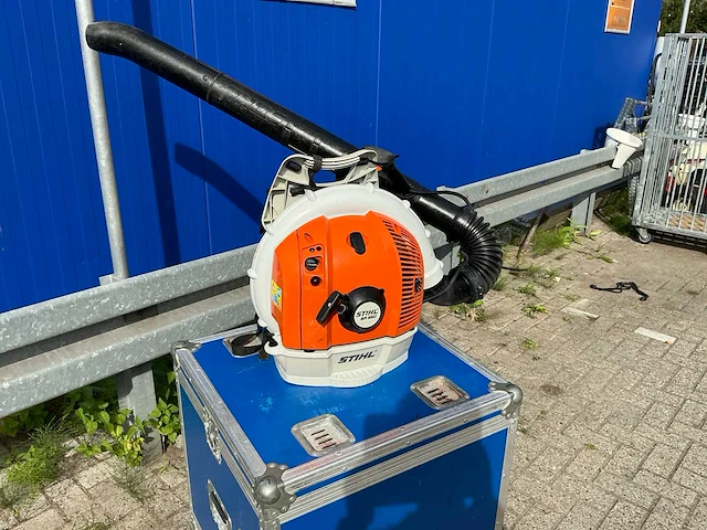 2009 stihl br550 bladblazer - afbeelding 1 van  9