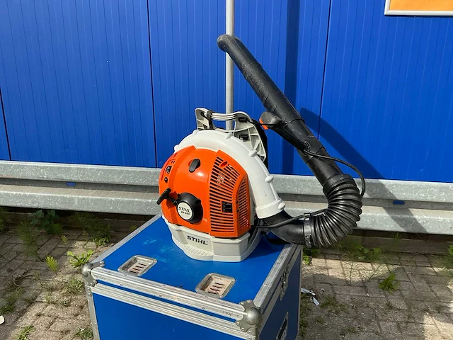 2009 stihl br550 bladblazer - afbeelding 2 van  9