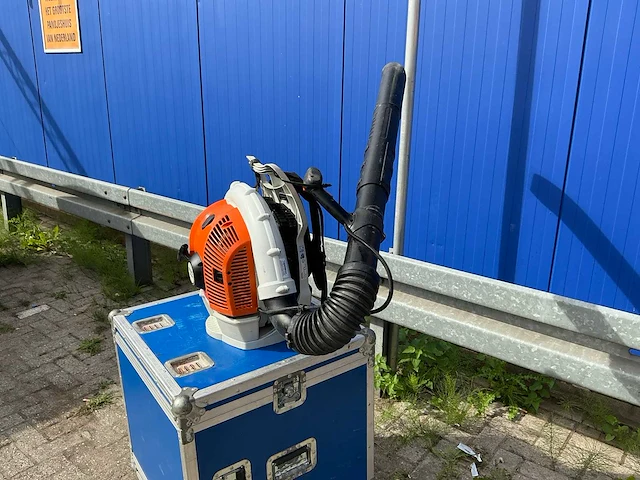 2009 stihl br550 bladblazer - afbeelding 3 van  9