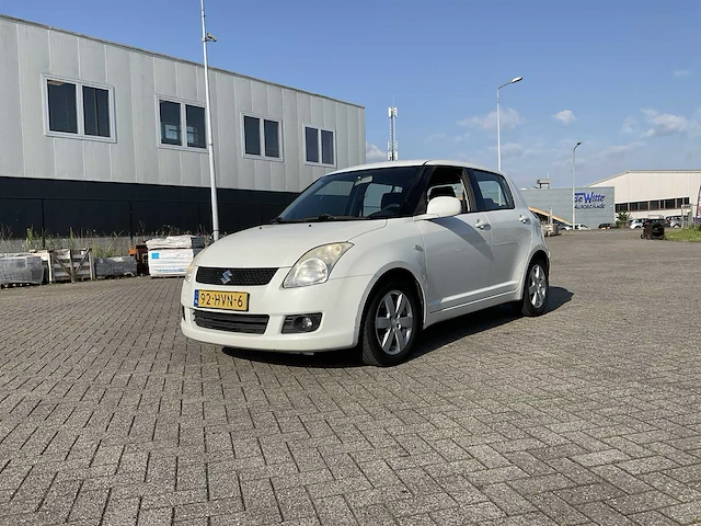 2009 suzuki swift auto - afbeelding 1 van  27