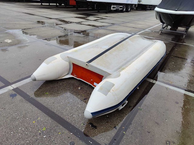 2009 suzumar 360 rubberboot - afbeelding 3 van  5