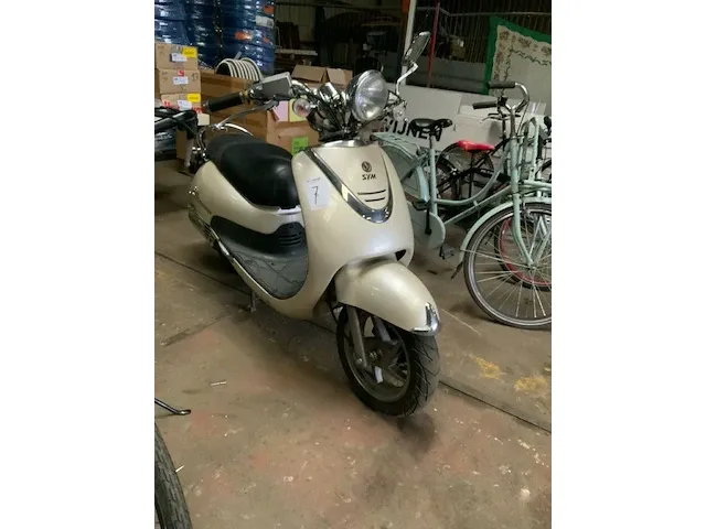 2009 sym cello snorscooter - afbeelding 11 van  15