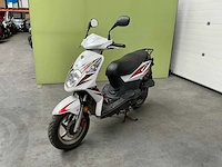 2009 sym orbit 50 ii 25km/u brommer