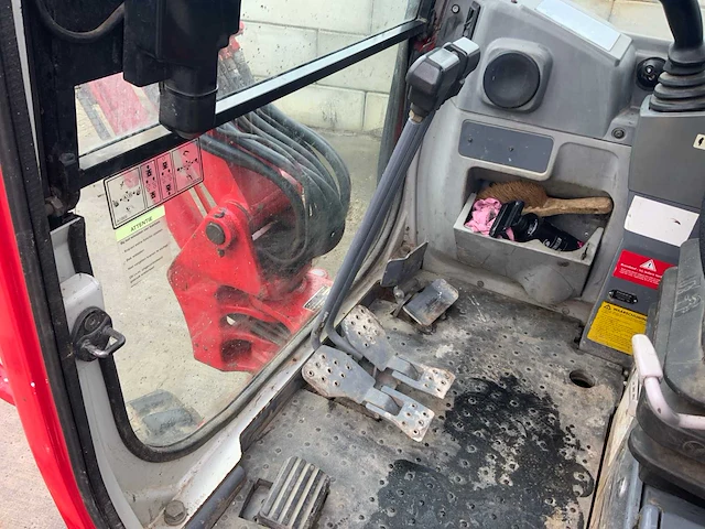 2009 takeuchi tb288 minigraafmachine - afbeelding 24 van  34