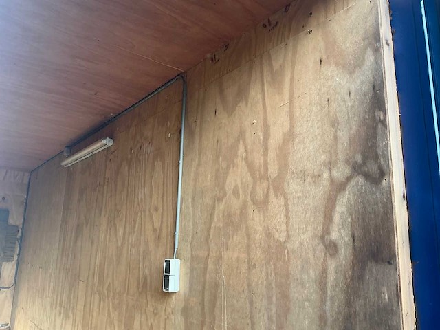 2009 tc-s—0603 geïsoleerde 20ft container - afbeelding 20 van  20