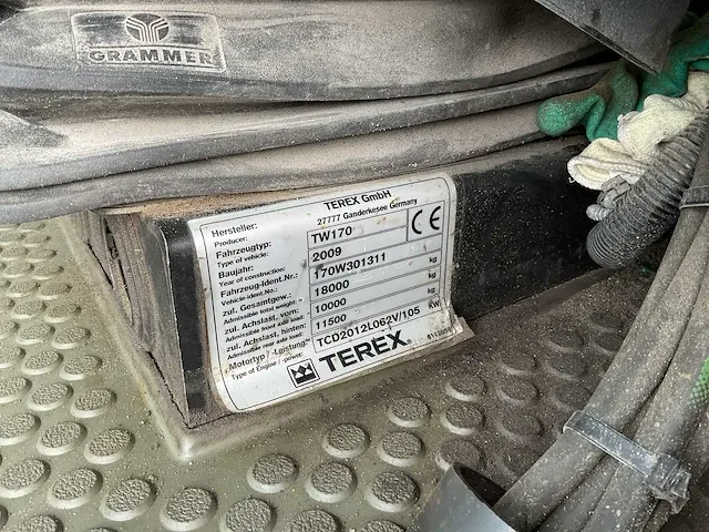 2009 terex tw170 banden graafmachine - afbeelding 14 van  31