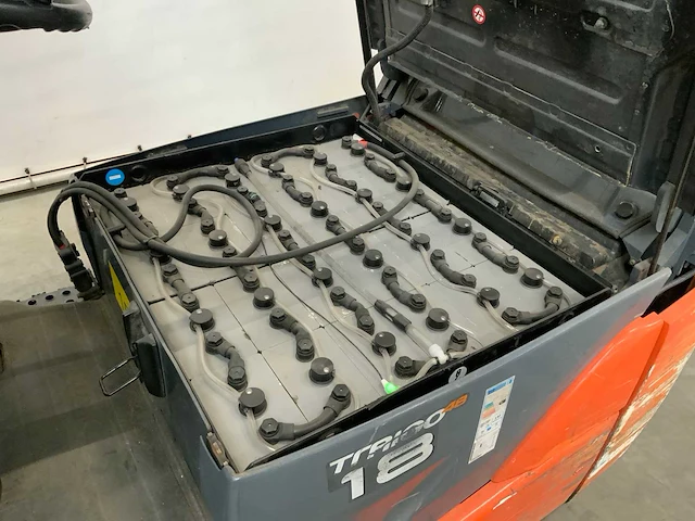 2009 toyota 8fbet18 vorkheftruck met accu van 2023 - afbeelding 19 van  31