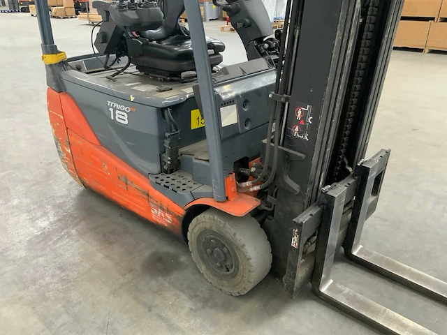 2009 toyota 8fbet18 vorkheftruck met accu van 2023 - afbeelding 30 van  31