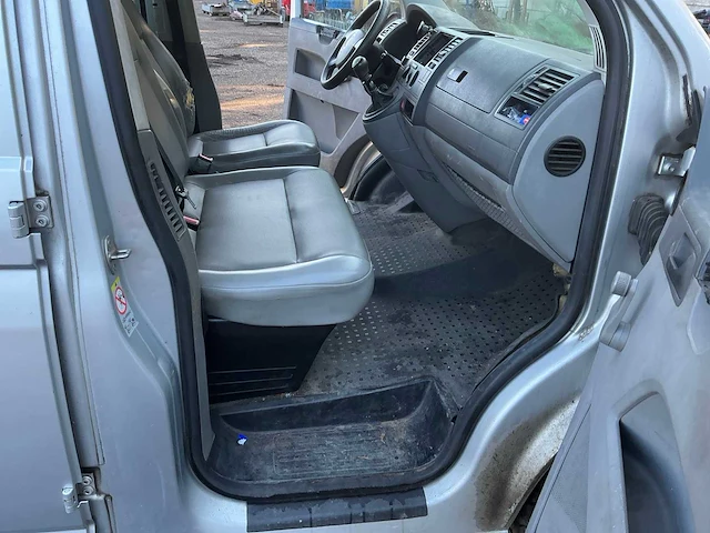 2009 volkswagen transporter 7jdaxa2d bedrijfswagen - afbeelding 21 van  42