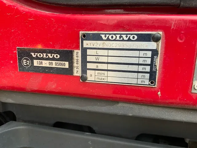 2009 volvo fe320 vrachtwagen - afbeelding 4 van  25
