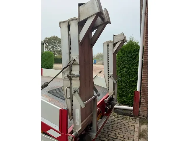 2009 volvo fe320 vrachtwagen - afbeelding 12 van  25