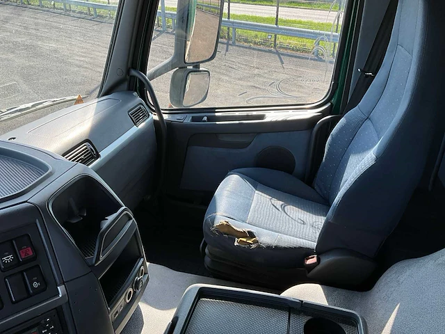 2009 volvo fm440 10x4 euro5 haakarmvrachtwagen met container - afbeelding 46 van  55