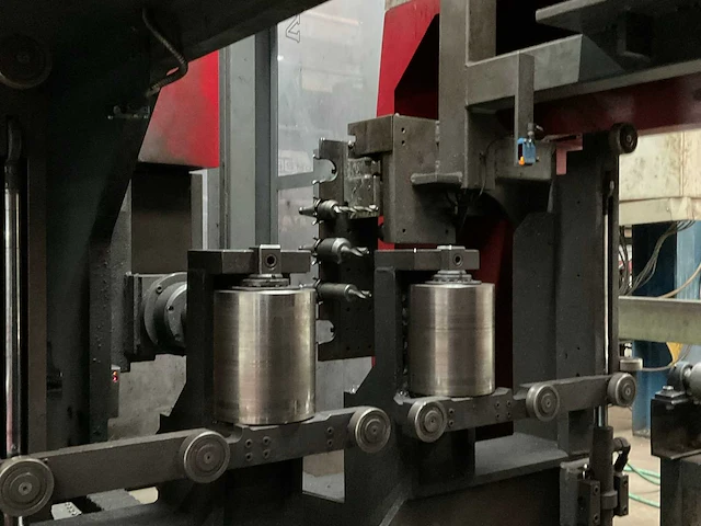 2009 voortman v630 cnc-profielboormachine - afbeelding 5 van  29