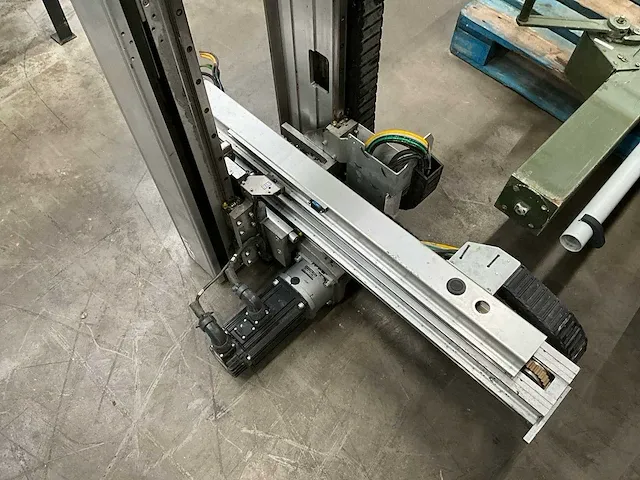 2009 yishin rcii-250s-17-13 uitnamerobot - afbeelding 6 van  10