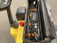 201 hyster p1.6 elektrische palletwagen - afbeelding 6 van  7