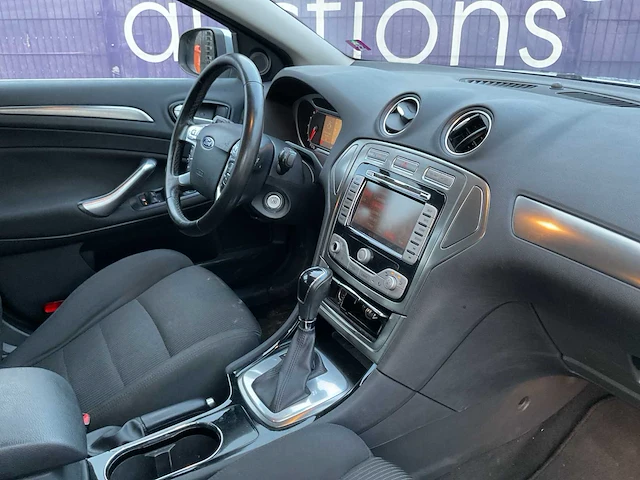 2010 - ford - mondeo wagon - 2.0 scti limited - personenauto (defect) - afbeelding 11 van  13