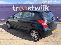 2010 - hyundai - i20 - 1.4i dynamic - personenauto - afbeelding 6 van  12