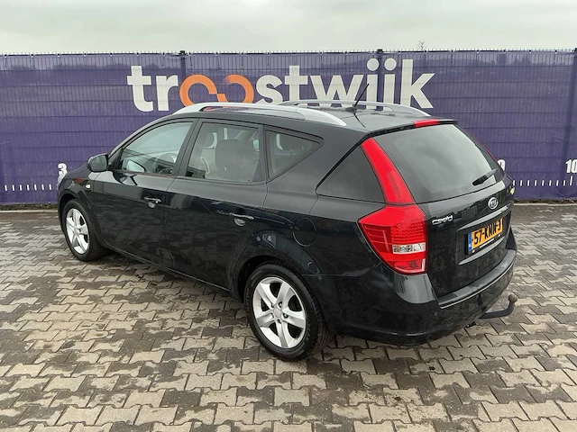 2010 - kia - cee'd - 1.4 cvvt seven - personenauto - afbeelding 8 van  14