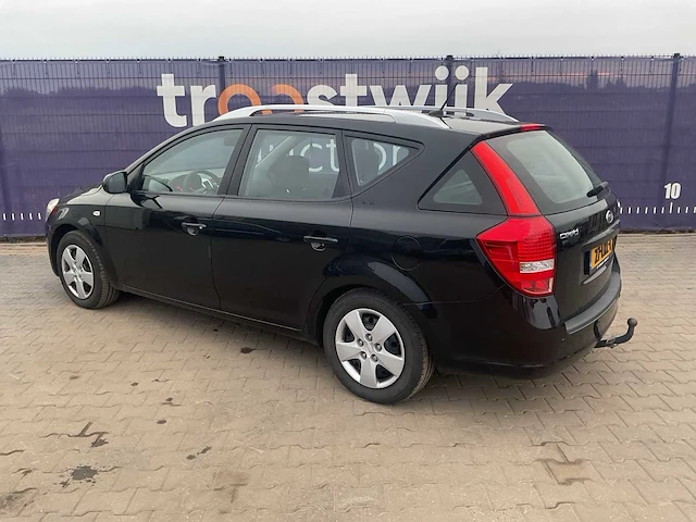 2010 - kia - cee'd - 1.4 cvvt x-pect - personenauto - afbeelding 6 van  12
