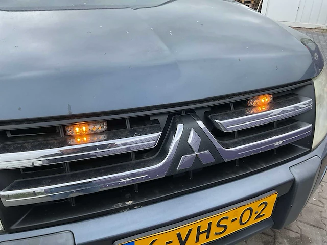 2010 - mitsubishi - pajero - 3.2 di-d instyle sw - bedrijfswagen - afbeelding 11 van  19