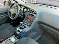 2010 - peugeot - 5008 - 1.6 thp st prem. 7p. - personenauto - afbeelding 12 van  14