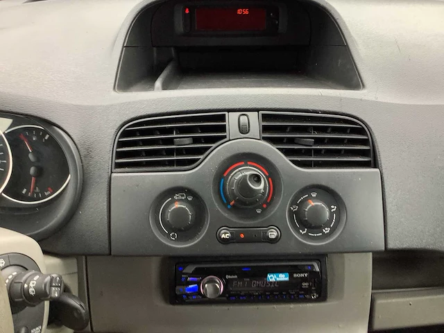 2010 - renault - kangoo express - 1.5 dci 70 expr.comf - bedrijfswagen - afbeelding 10 van  11