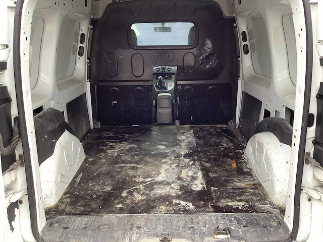 2010 - renault - kangoo express - 1.5 dci 70 expr.comf - bedrijfswagen - afbeelding 7 van  11