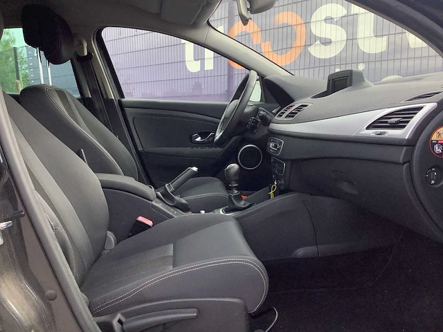 2010 - renault - mégane estate - 1.4 tce dynamique - personenauto - afbeelding 9 van  13
