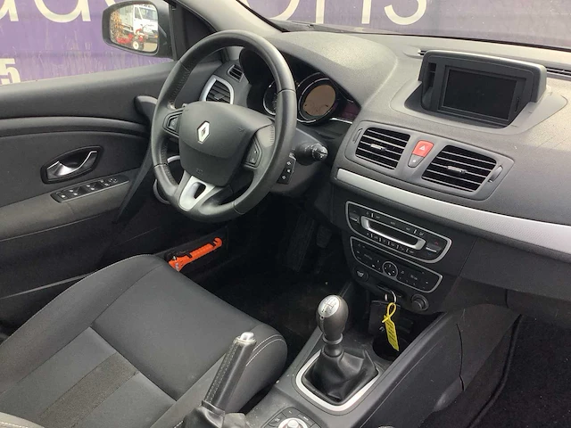 2010 - renault - mégane estate - 1.4 tce dynamique - personenauto - afbeelding 11 van  13