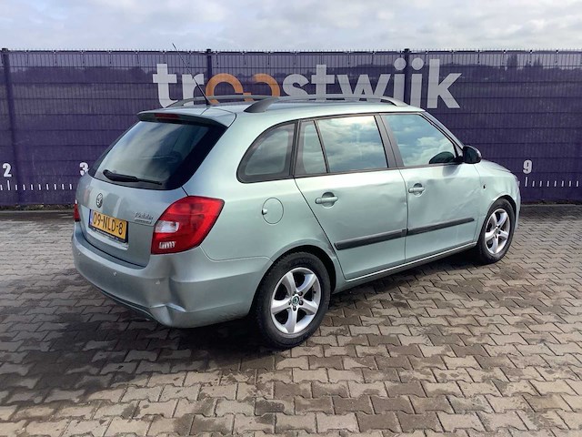 2010 - skoda - fabia combi - 1.2 tdi greenline - personenauto - afbeelding 7 van  12