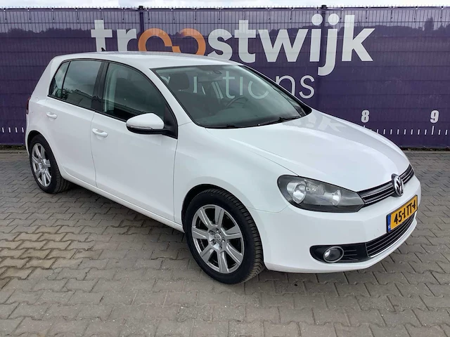 2010 - volkswagen - golf - 1.2 tsi highl. bluem - personenauto - afbeelding 6 van  13